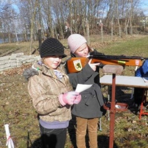 Mistrzostwa Klubu Impuls w Strzelaniach Pistoletowych. Dołączony komunikat zawodów oraz kilka fotek z imprezy