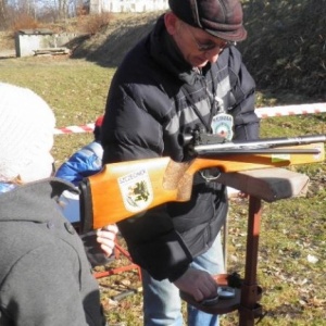 Mistrzostwa Klubu Impuls w Strzelaniach Pistoletowych. Dołączony komunikat zawodów oraz kilka fotek z imprezy
